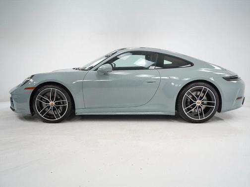 2026 Porsche 911 Carrera 4S
