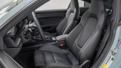 2026 Porsche 911 Carrera 4S