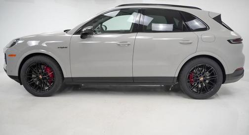 2026 Porsche Cayenne S