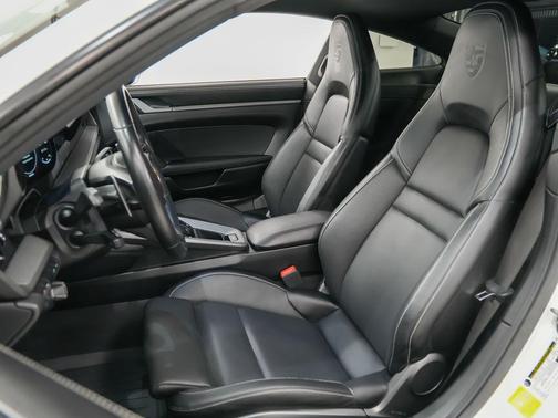 White 2020 Porsche 911 Carrera 4S