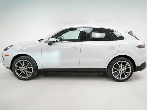 2021 Porsche Cayenne Cayenne
