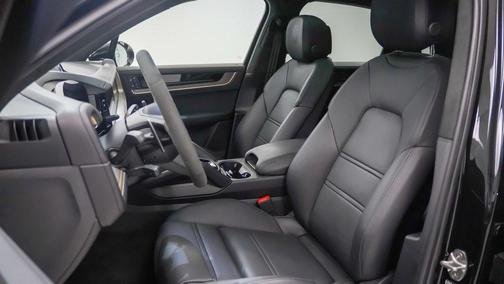 2024 Porsche Cayenne Turbo