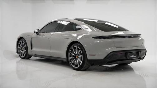 2023 Porsche Taycan