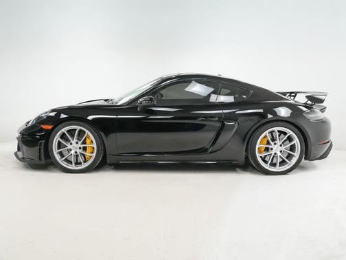 2021 Porsche 718 Cayman GT4
