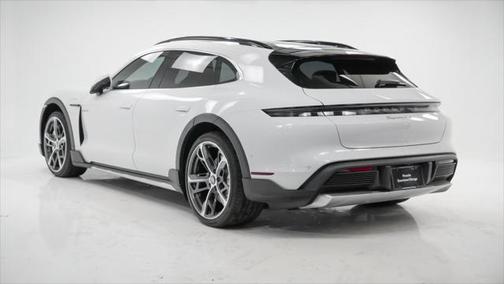 2023 Porsche Taycan Cross Turismo 4S