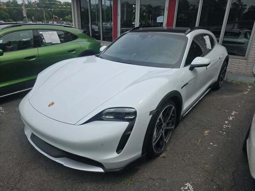 2023 Porsche Taycan Cross Turismo 4S