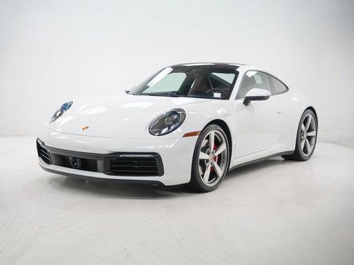 2020 Porsche 911 Carrera 4S