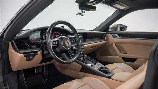 2021 Porsche 911 Carrera
