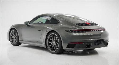 2021 Porsche 911 Carrera
