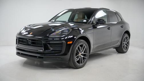 2023 Porsche Macan T