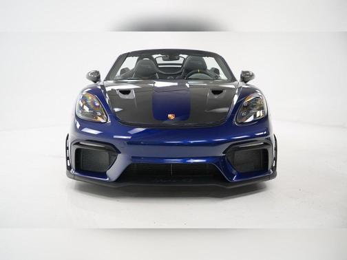 2025 Porsche 718 Spyder RS