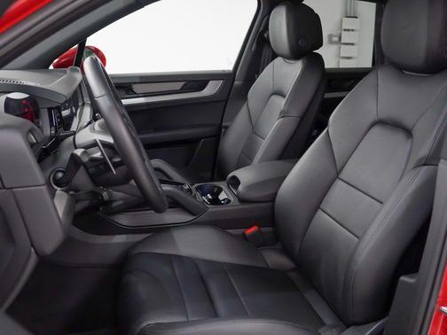 2025 Porsche Cayenne Cayenne