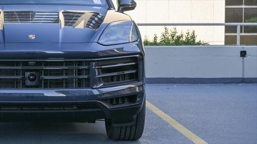 2024 Porsche Cayenne