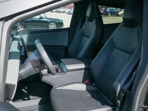 2024 Tesla Cybertruck Cyberbeast