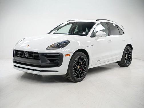 2026 Porsche Macan GTS