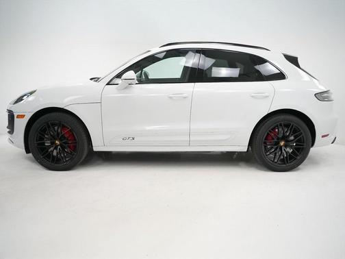 2026 Porsche Macan GTS