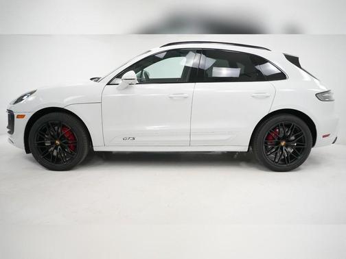 2026 Porsche Macan GTS
