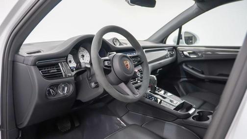 2026 Porsche Macan GTS