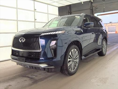 2025 INFINITI QX80 SENSORY AWD