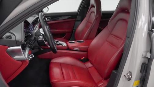 2018 Porsche Panamera Base