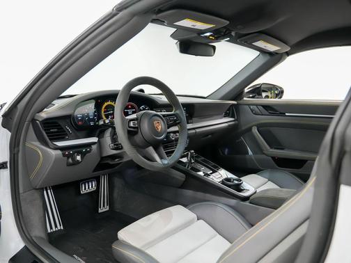 2024 Porsche 911 Targa 4 GTS