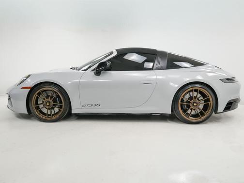 2024 Porsche 911 Targa 4 GTS