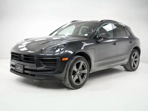 2024 Porsche Macan T