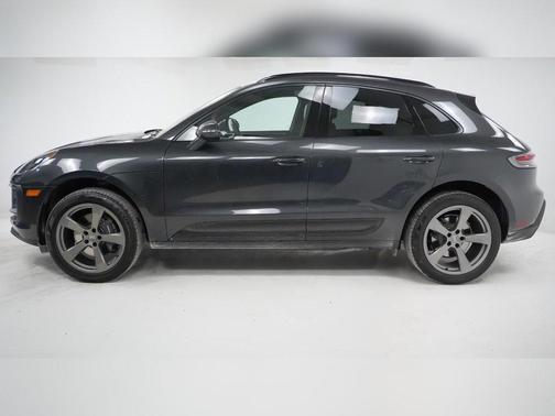 2024 Porsche Macan 