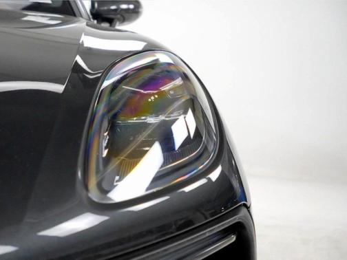 2024 Porsche Macan T