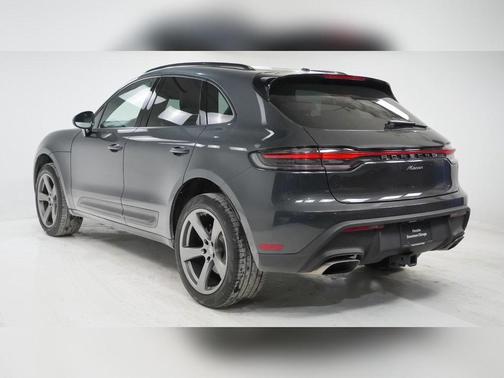 2024 Porsche Macan 