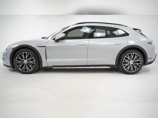 2025 Porsche Taycan 4S