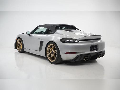 2024 Porsche 718 Spyder RS
