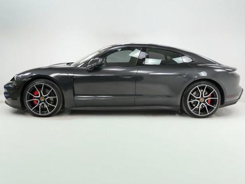 2022 Porsche Taycan 4S