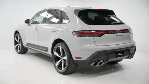 2025 Porsche Macan S
