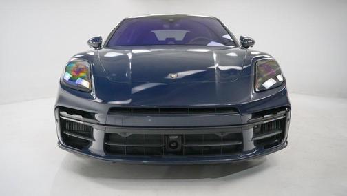 2025 Porsche Panamera Turbo