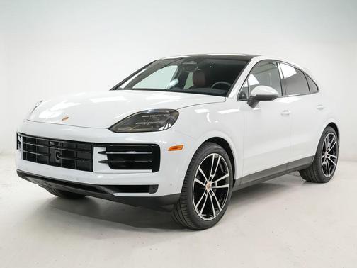 Carrara White Metallic 2026 Porsche Cayenne Cayenne