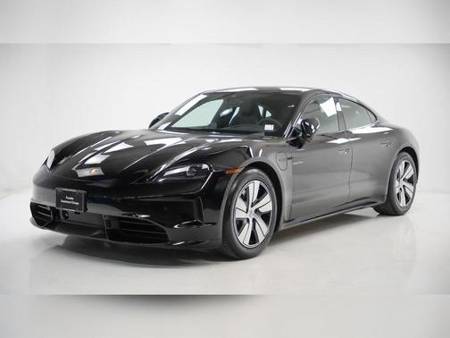 2025 Porsche Taycan 4