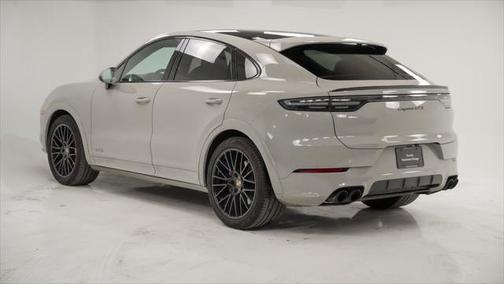 2022 Porsche Cayenne GTS