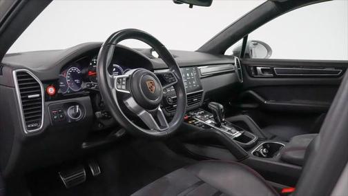 2022 Porsche Cayenne GTS