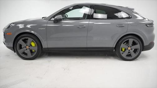 2024 Porsche Cayenne E-Hybrid S