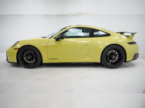 2026 Porsche 911 Carrera GTS
