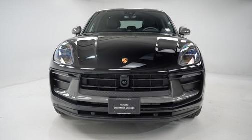 2025 Porsche Macan T