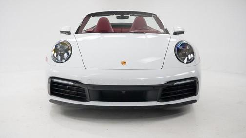 2022 Porsche 911 Carrera
