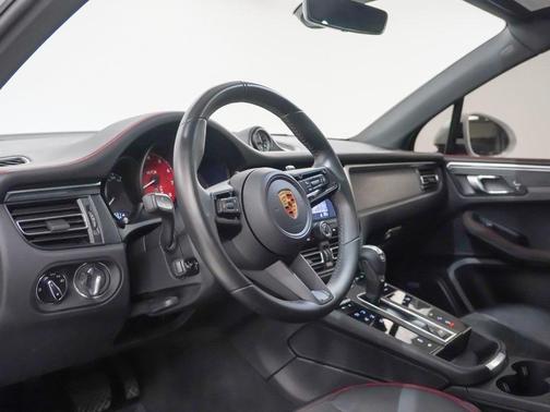 2022 Porsche Macan GTS