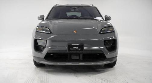 2025 Porsche Macan 4S