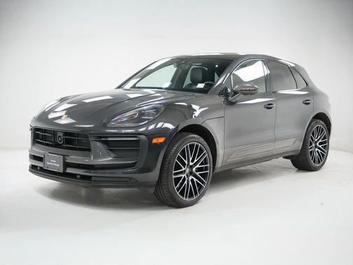 2023 Porsche Macan T