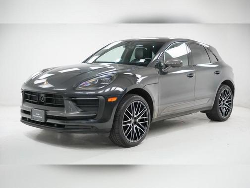 2023 Porsche Macan T