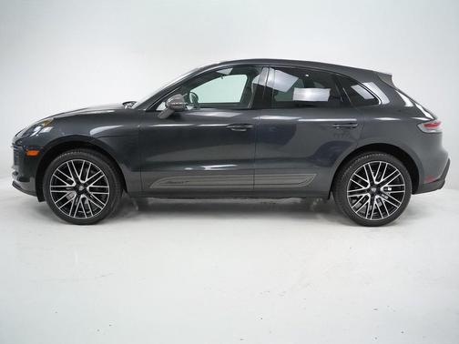 2023 Porsche Macan T