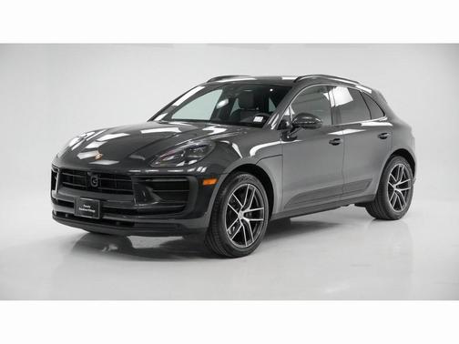 2025 Porsche Macan 