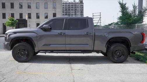 2024 Toyota Tundra Hybrid Platinum